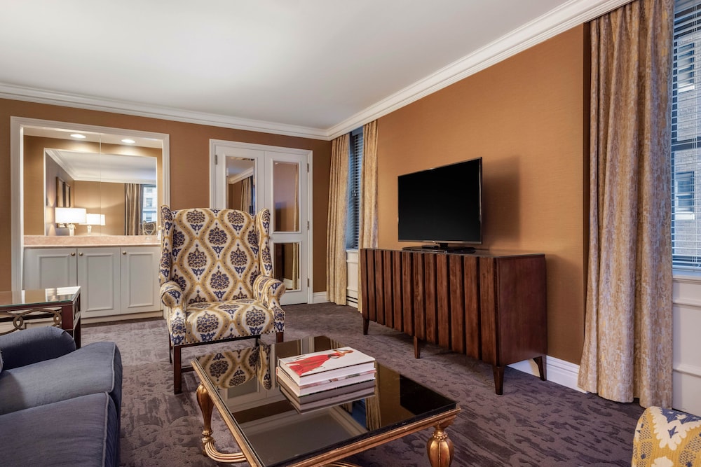 Suite, 1 Bedroom - Photo 3