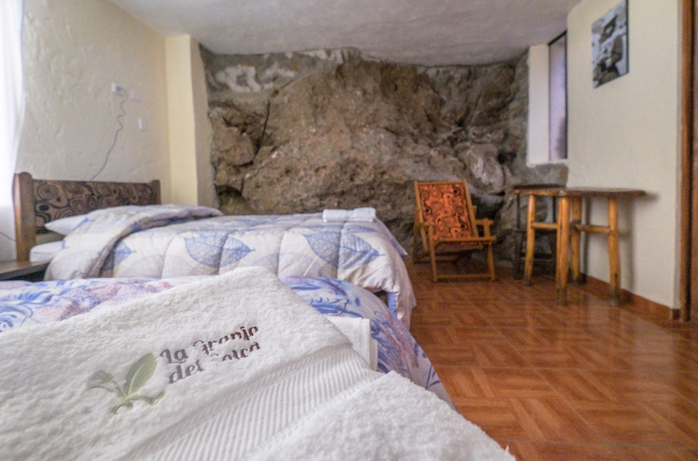 Standard Twin Room, 2 Twin Beds, Non Smoking, Mountain View photo 2