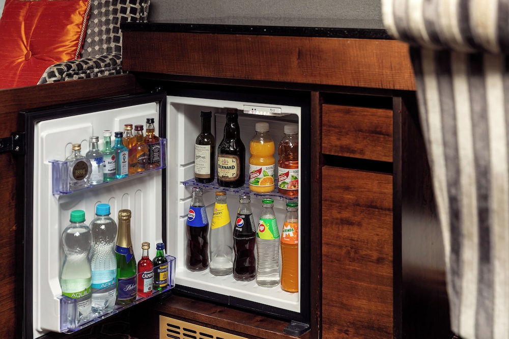 Gin & Tonic Suite photo 3