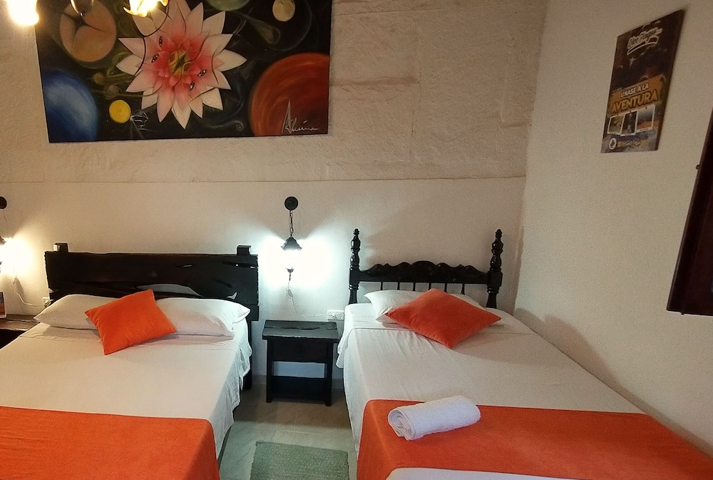 Standard Quadruple Room, Multiple Beds photo 1