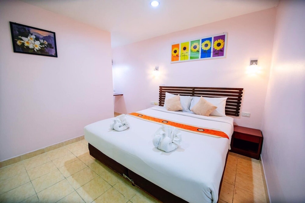 Standard Double Room - Photo 5