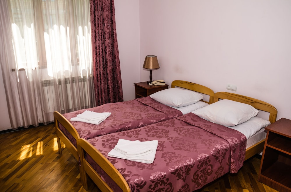 Standard Quadruple Room photo 3