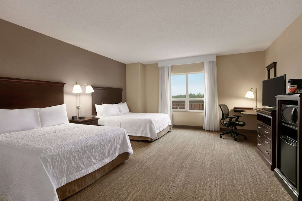 Room, 2 Queen Beds, Accessible, Bathtub (Mobility & Hearing) - Photo 2