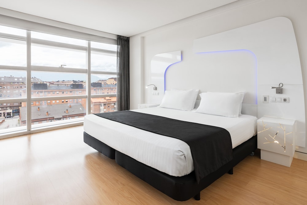Double Room (Parking) - Photo 4