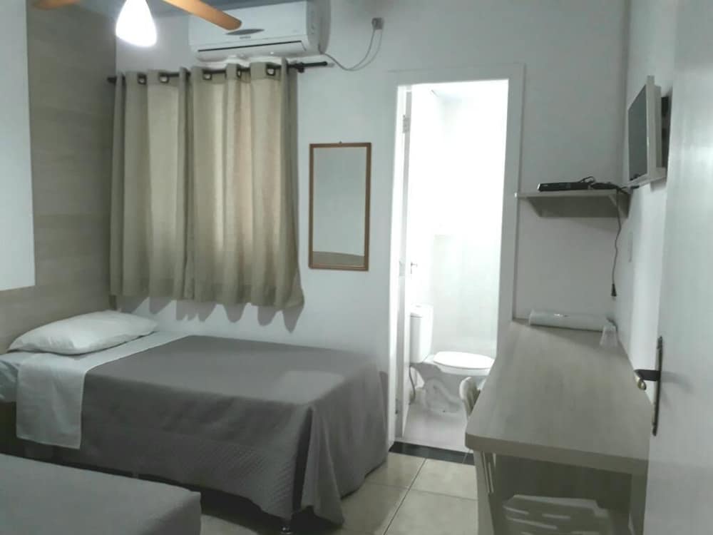 Double or Twin Room photo 3