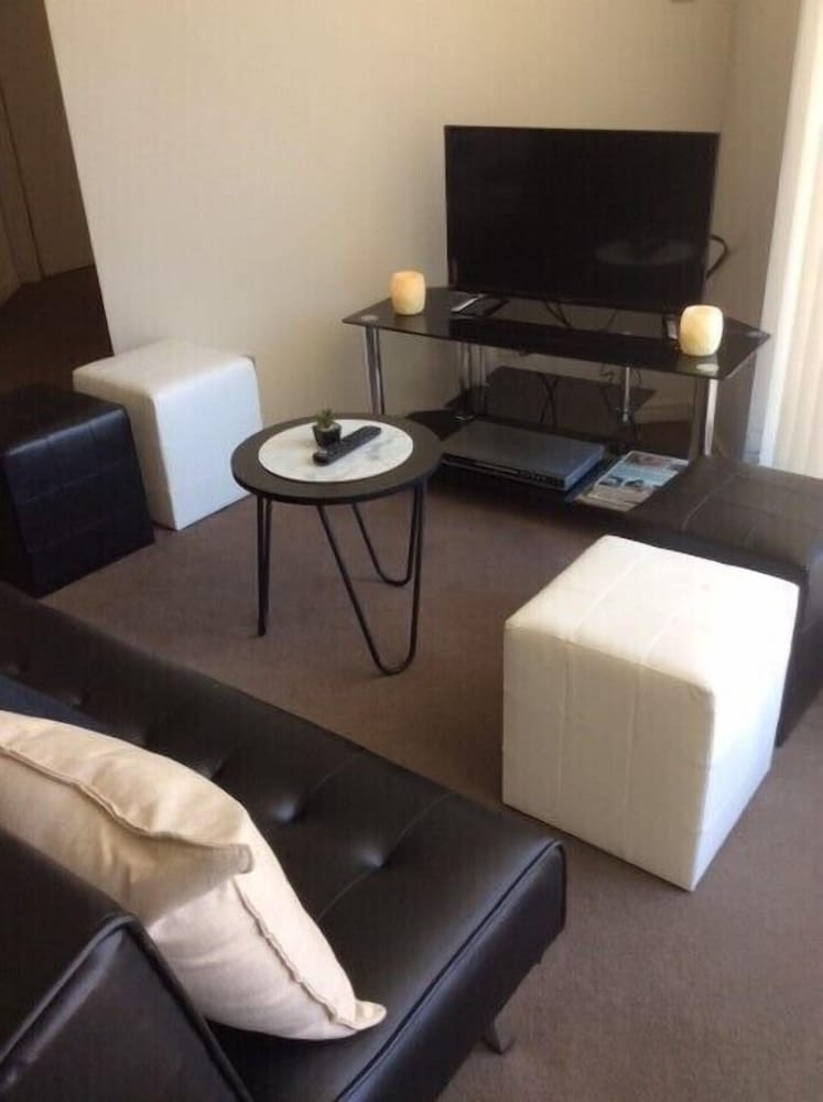 Apartment, 1 Bedroom photo 2