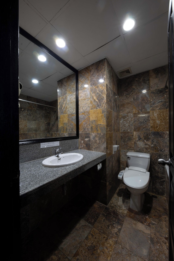 Executive Room photo 3