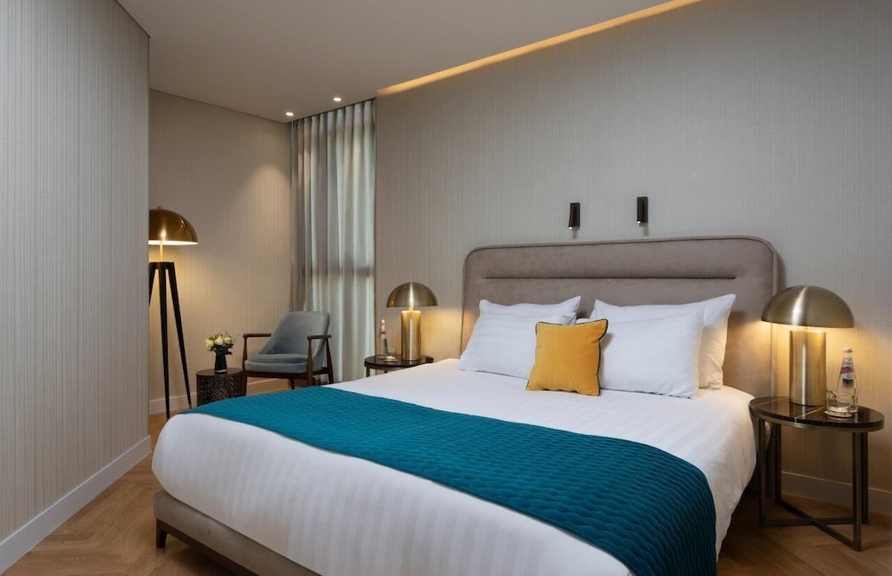 Executive Suite, Balcony photo 1