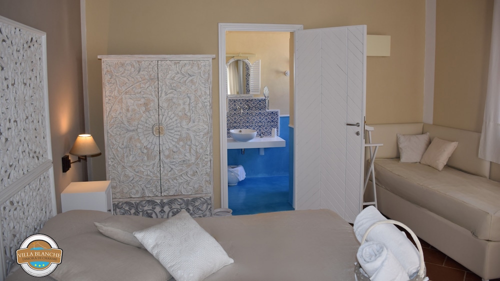 Deluxe Room (Levanzo)