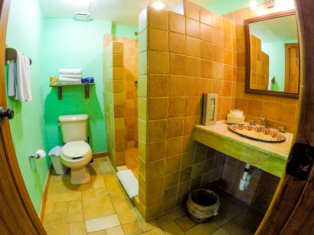 Deluxe Condo, 2 Bedrooms, Ocean View photo 3