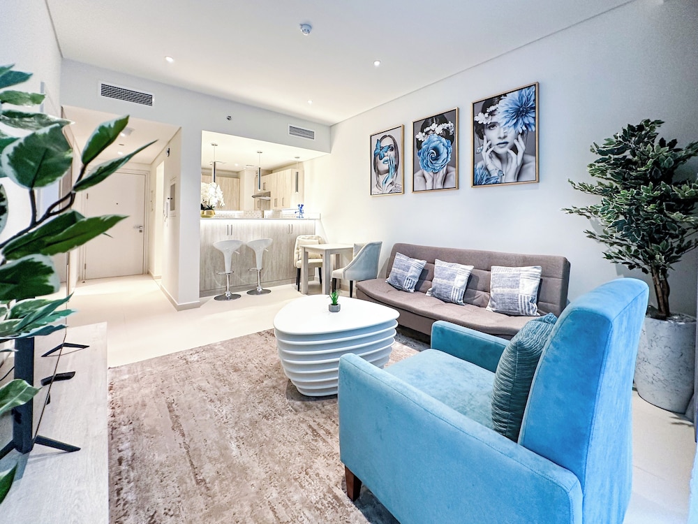 Luxury Apartment photo 1