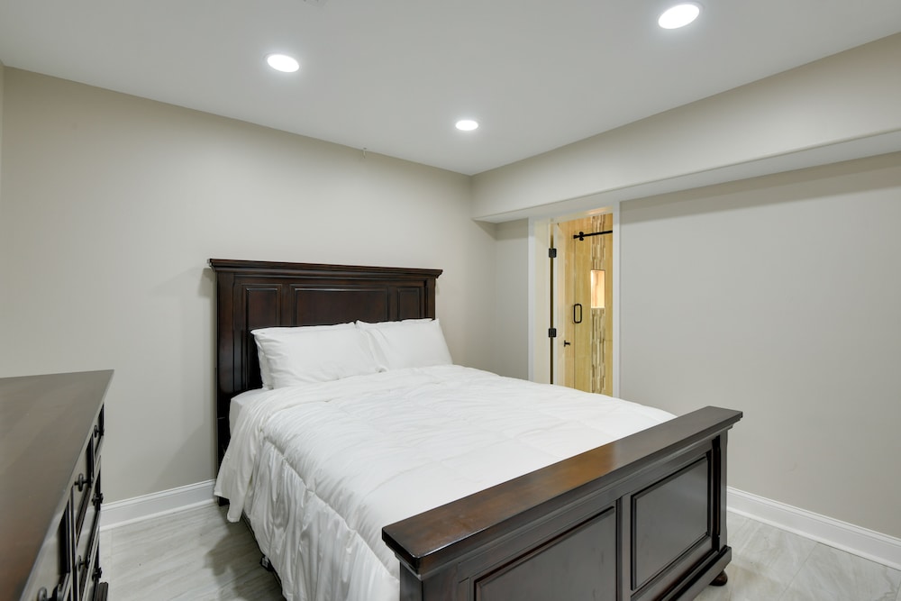 House (6 Bedrooms) photo 2
