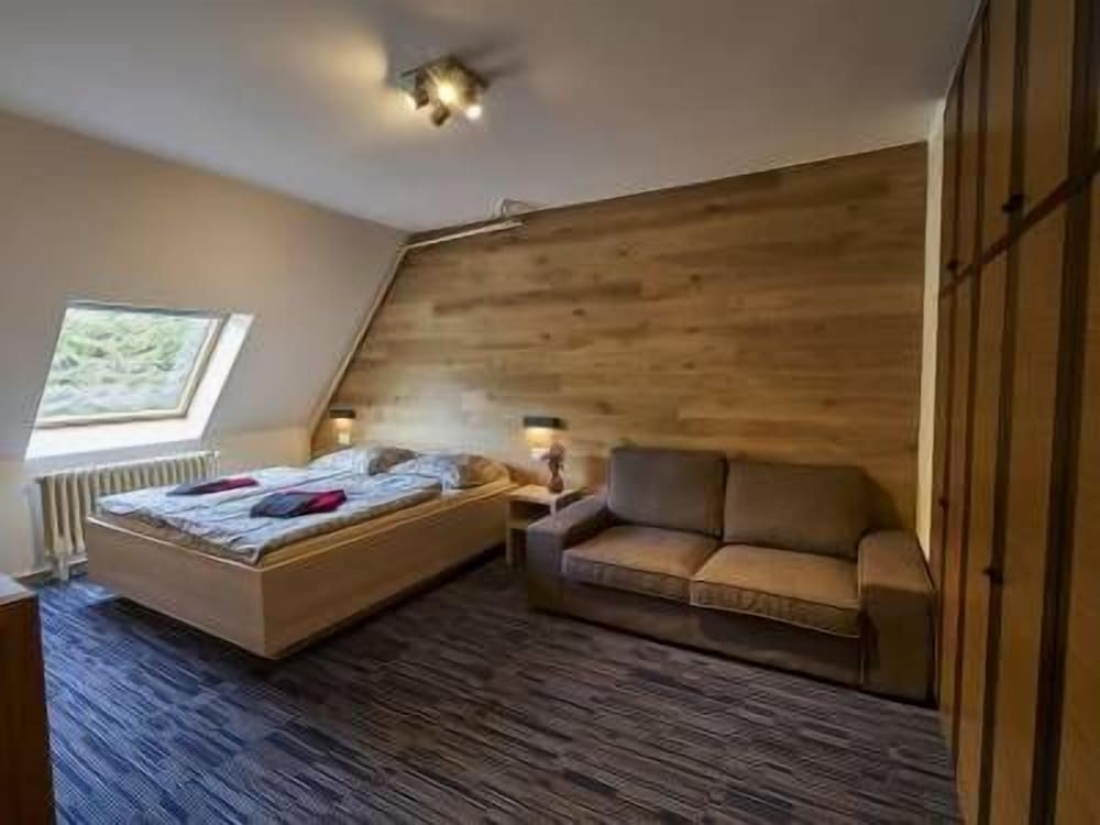 Deluxe Suite, 3 Bedrooms (King) photo 1