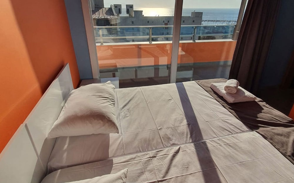 Classic Apartment, 1 Double Bed with Sofa bed photo 1