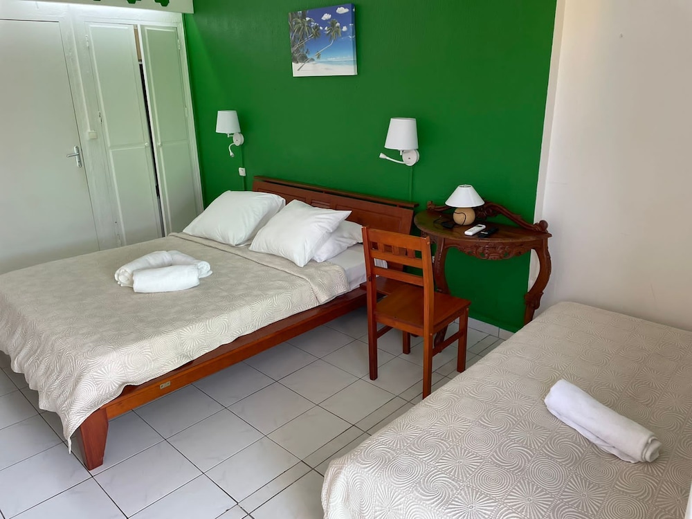 Triple Room, Ensuite - Photo 6