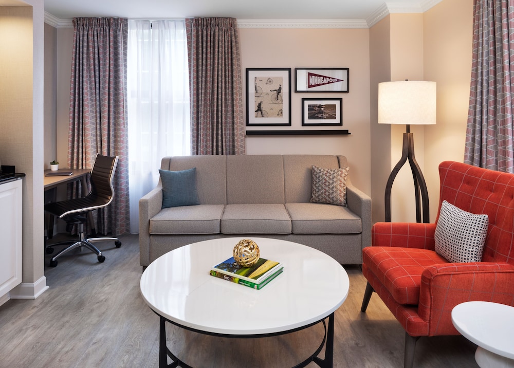 Suite, 1 Bedroom photo 3