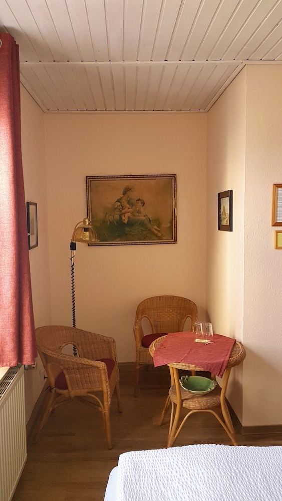 Standard Double Or Twin Room, Ensuite photo 2