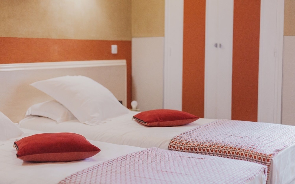 Comfort Twin Room, 2 Twin Beds, Balcony photo 1