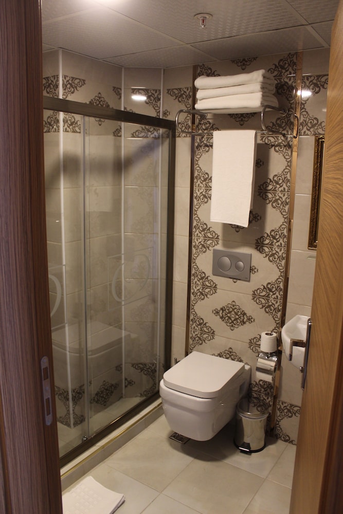 Standard Twin Room photo 3