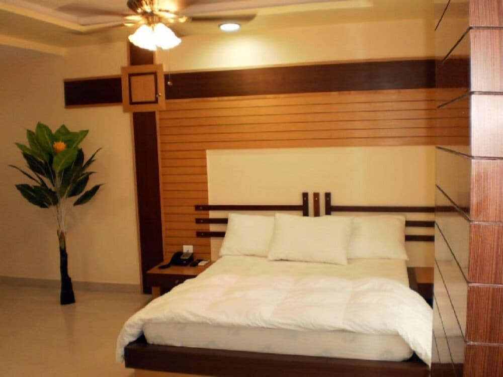 Superior Room - Photo 7