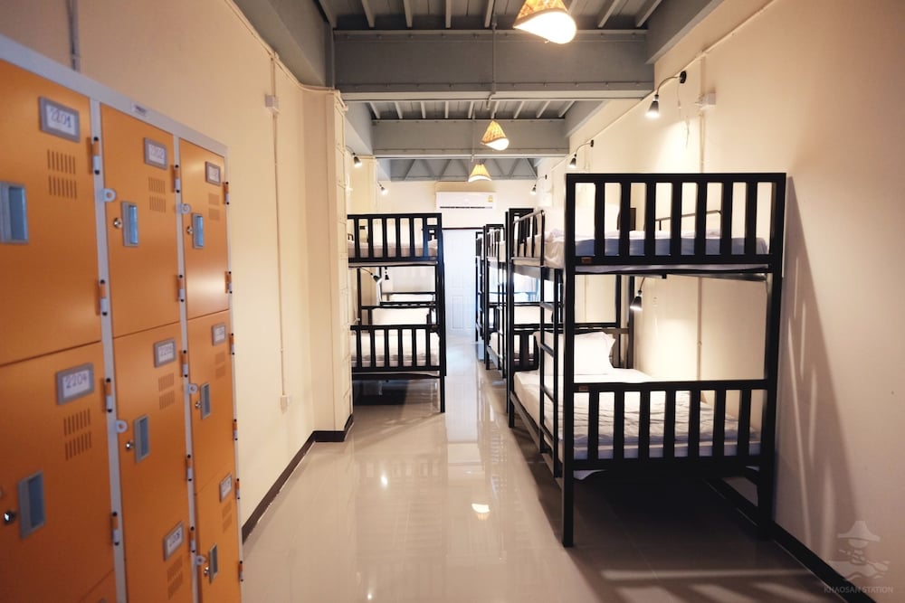 10-Bed Mixed Dormitory photo 3