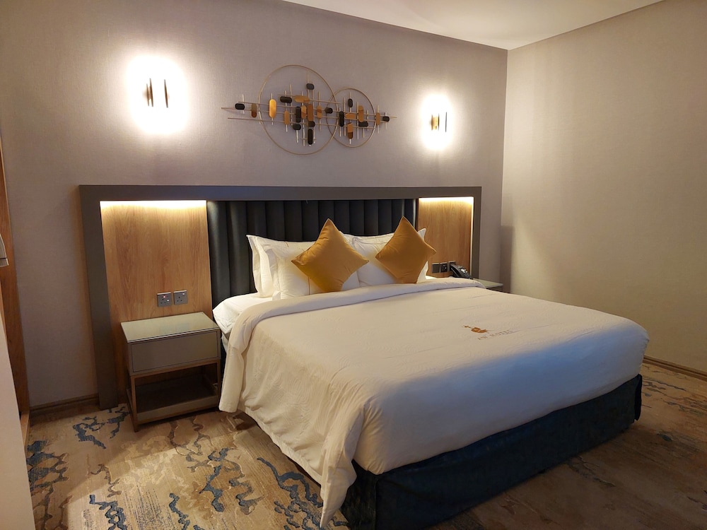 Junior Suite, 1 King Bed