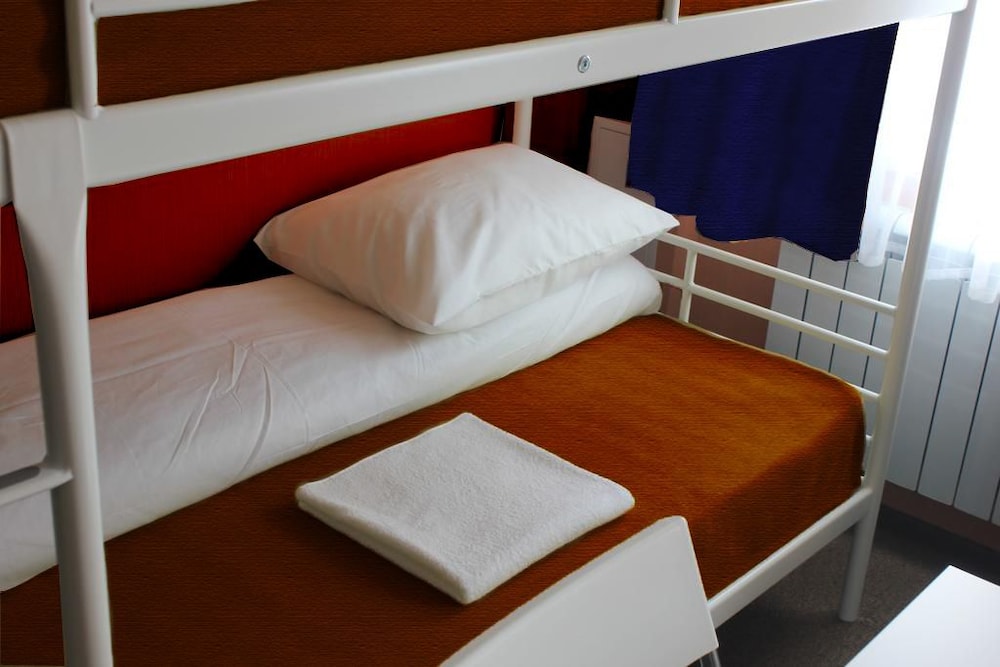 Economy Twin Room