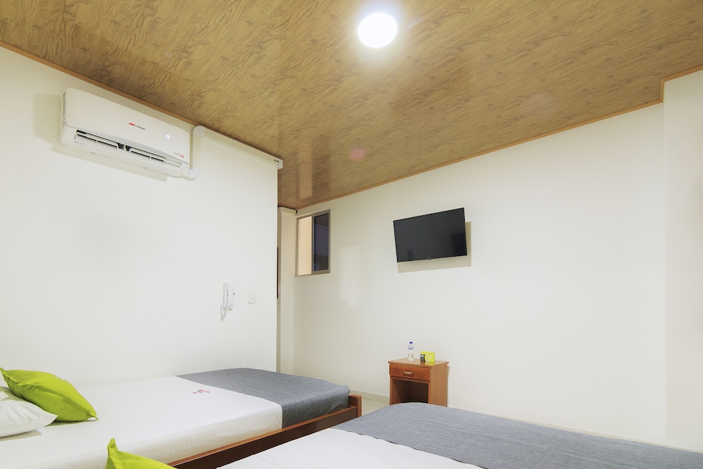 Superior Twin Room photo 2
