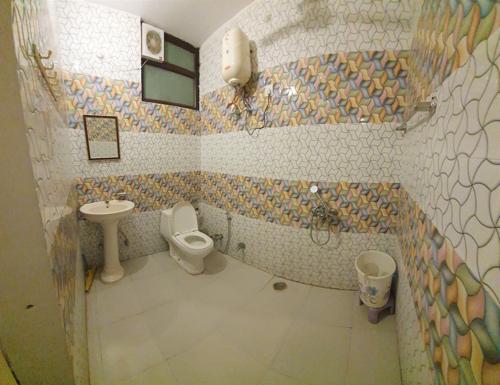 Standard Room photo 3