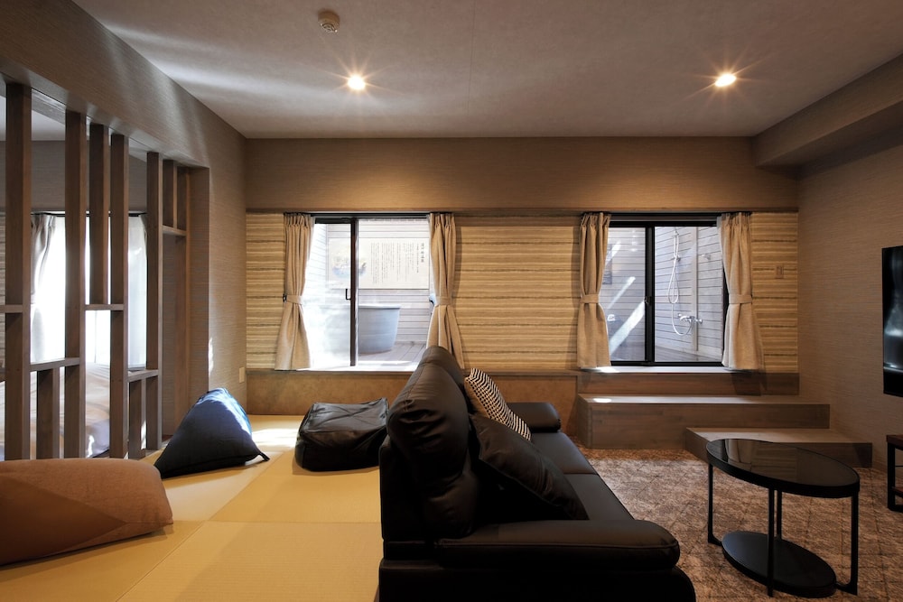 Junior Suite with Open Air Bath, Non Smoking