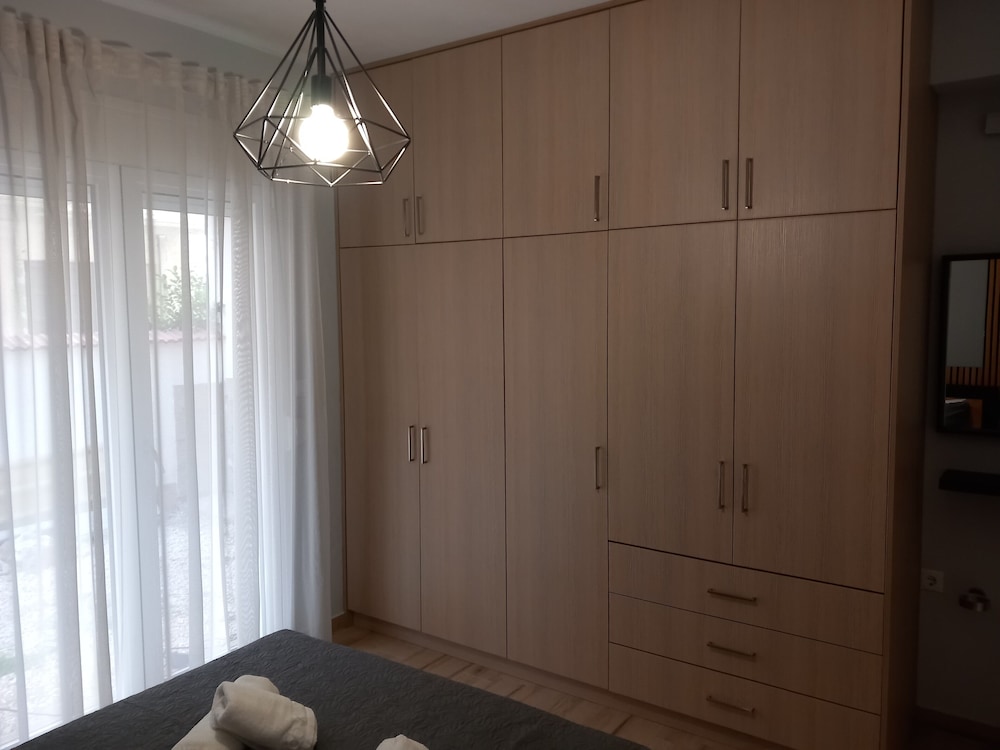 Apartment, Garden View