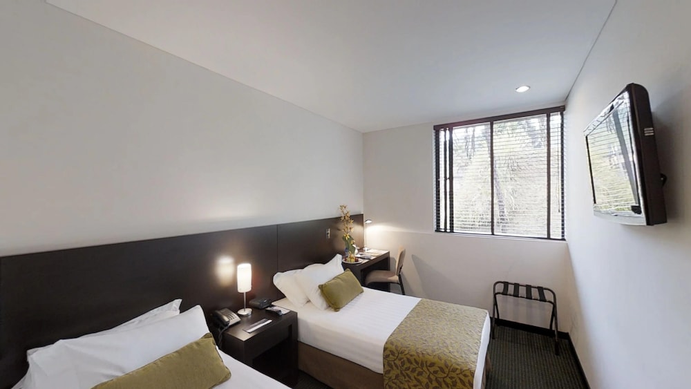 Standard Room, 2 Twin Beds (Standard Twin Room) - Photo 3