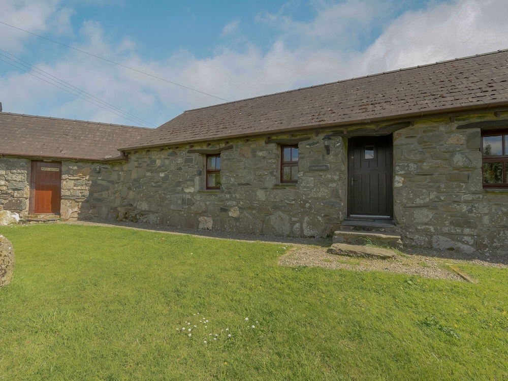 Cottage photo 2