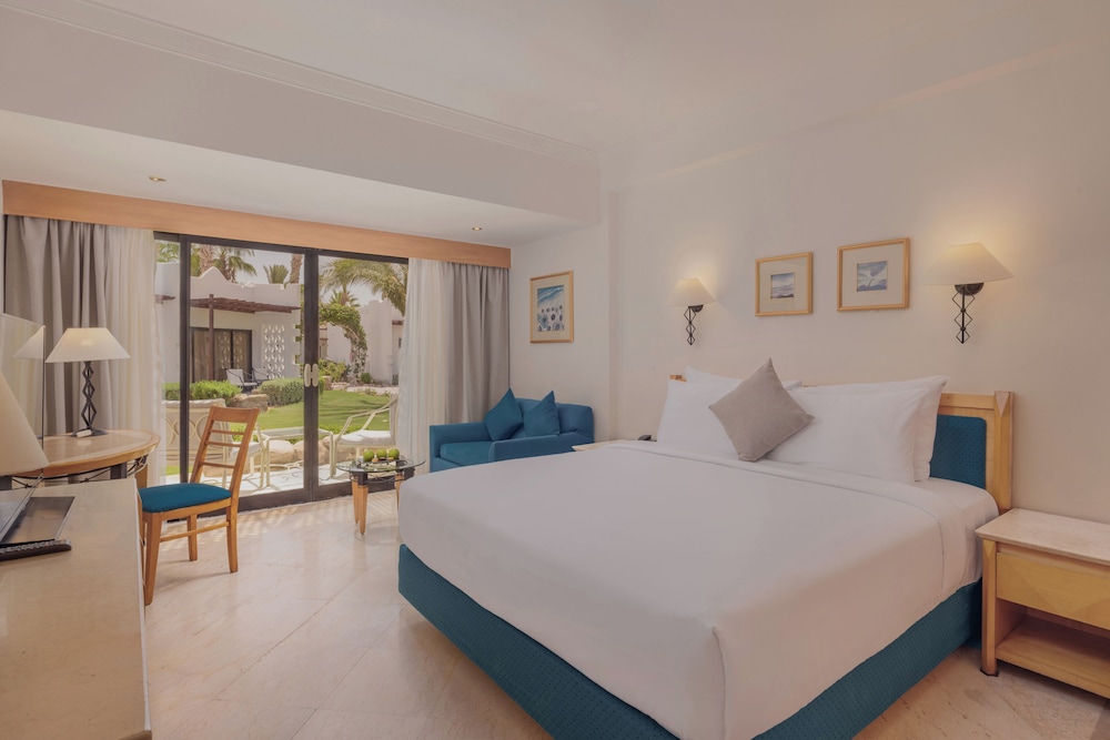 Standard Room, Garden View (Queen or Twin)