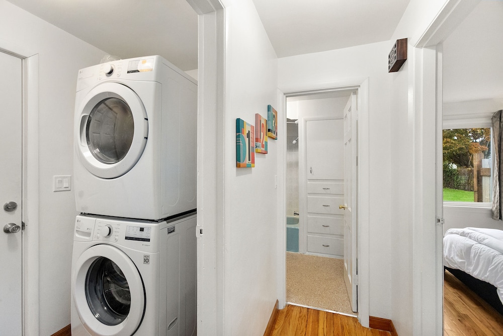 Basic Apartment photo 3