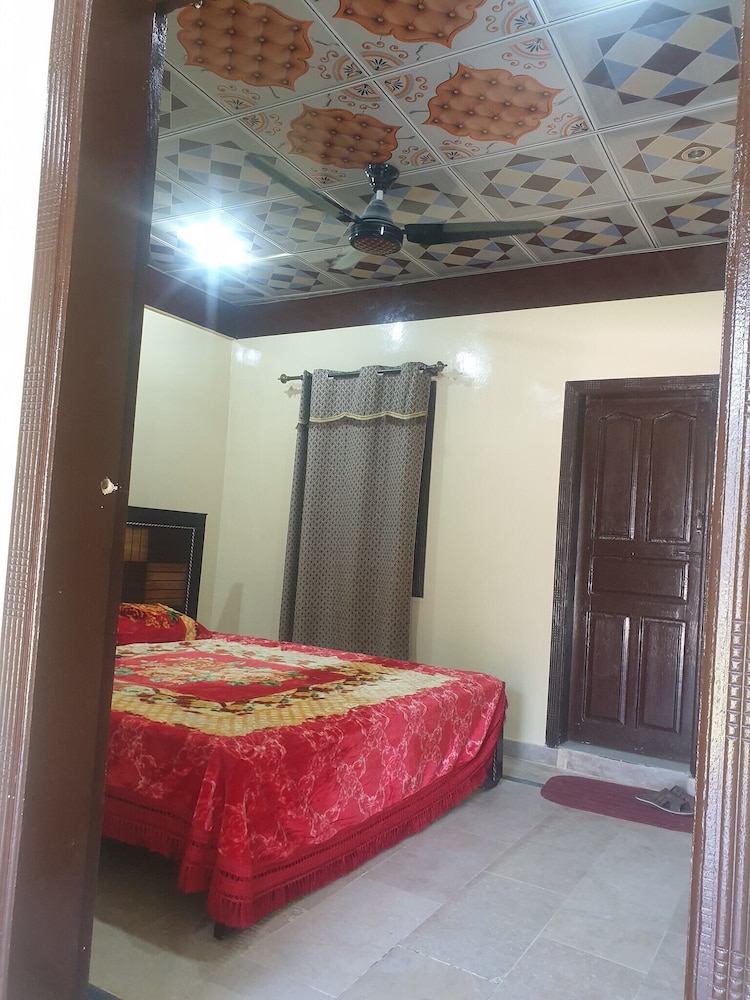 Standard Double Room photo 3