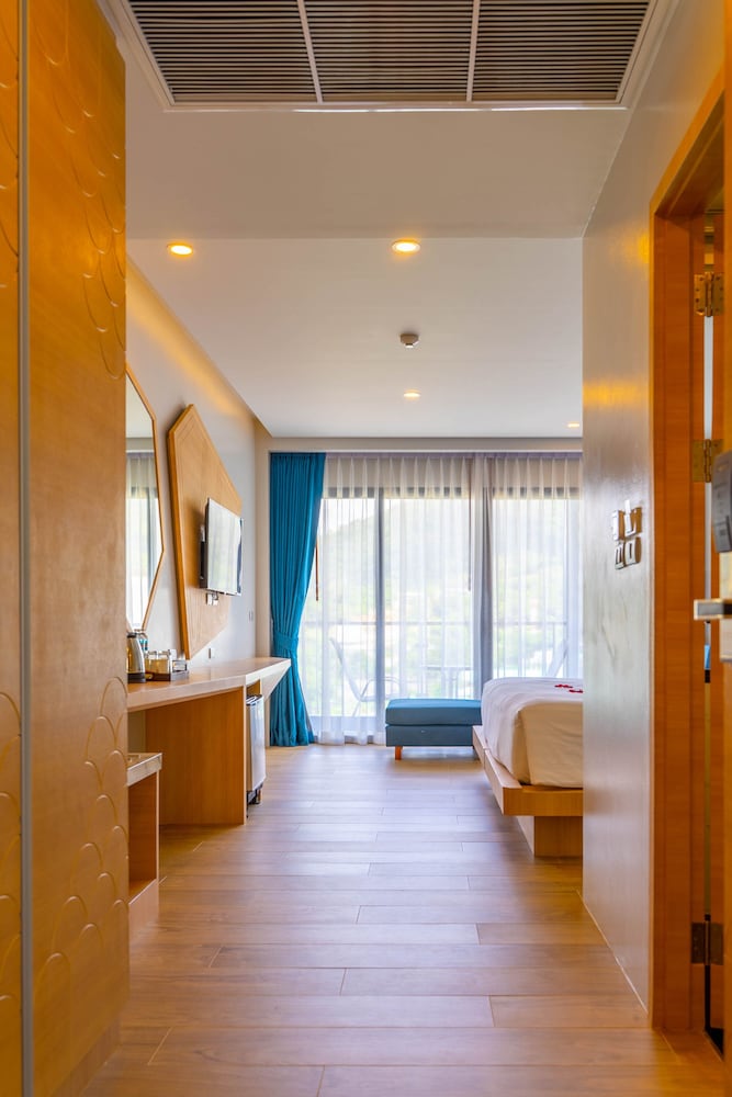 Deluxe Double or Twin Room - Photo 3