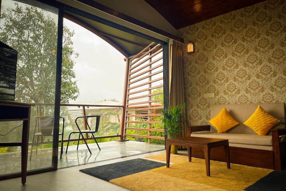Caravan Cottage - Photo 3