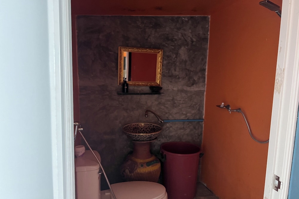 Family Room - Photo 3