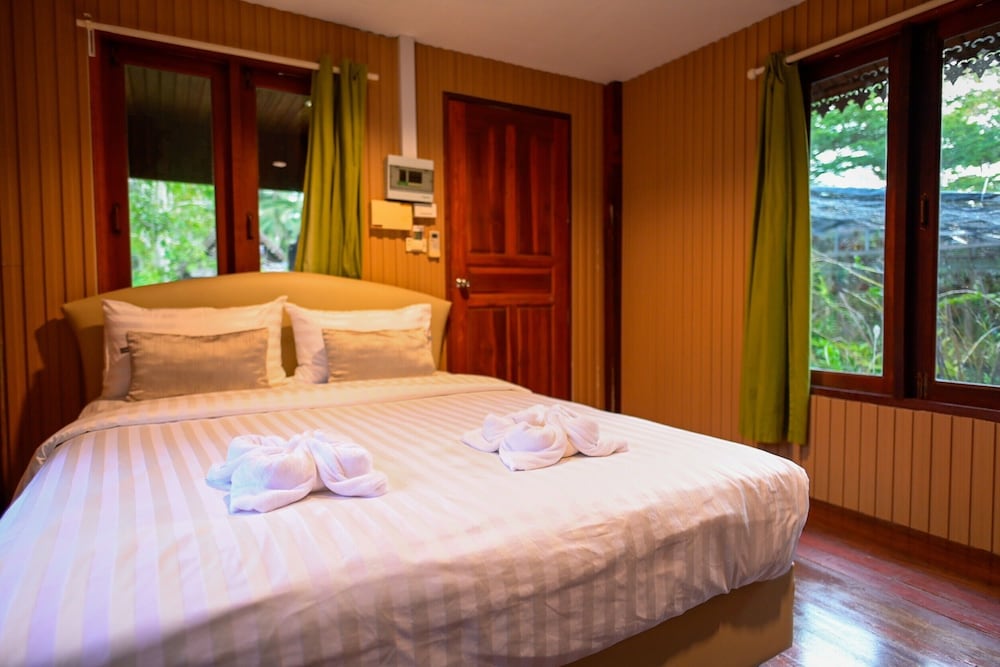 Thai Queen Bungalow photo 3
