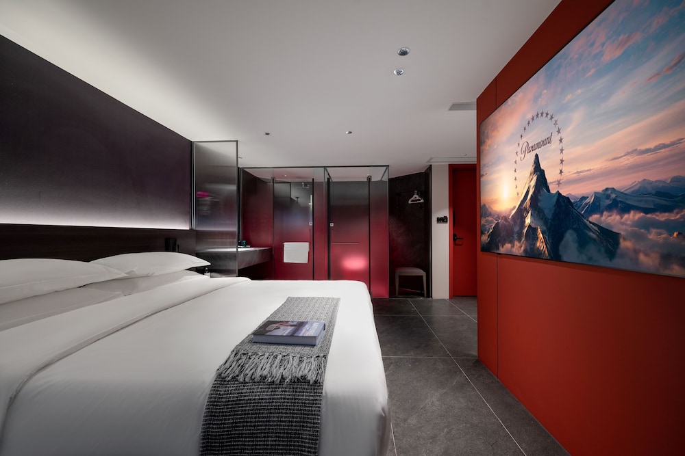 Family Twin Room