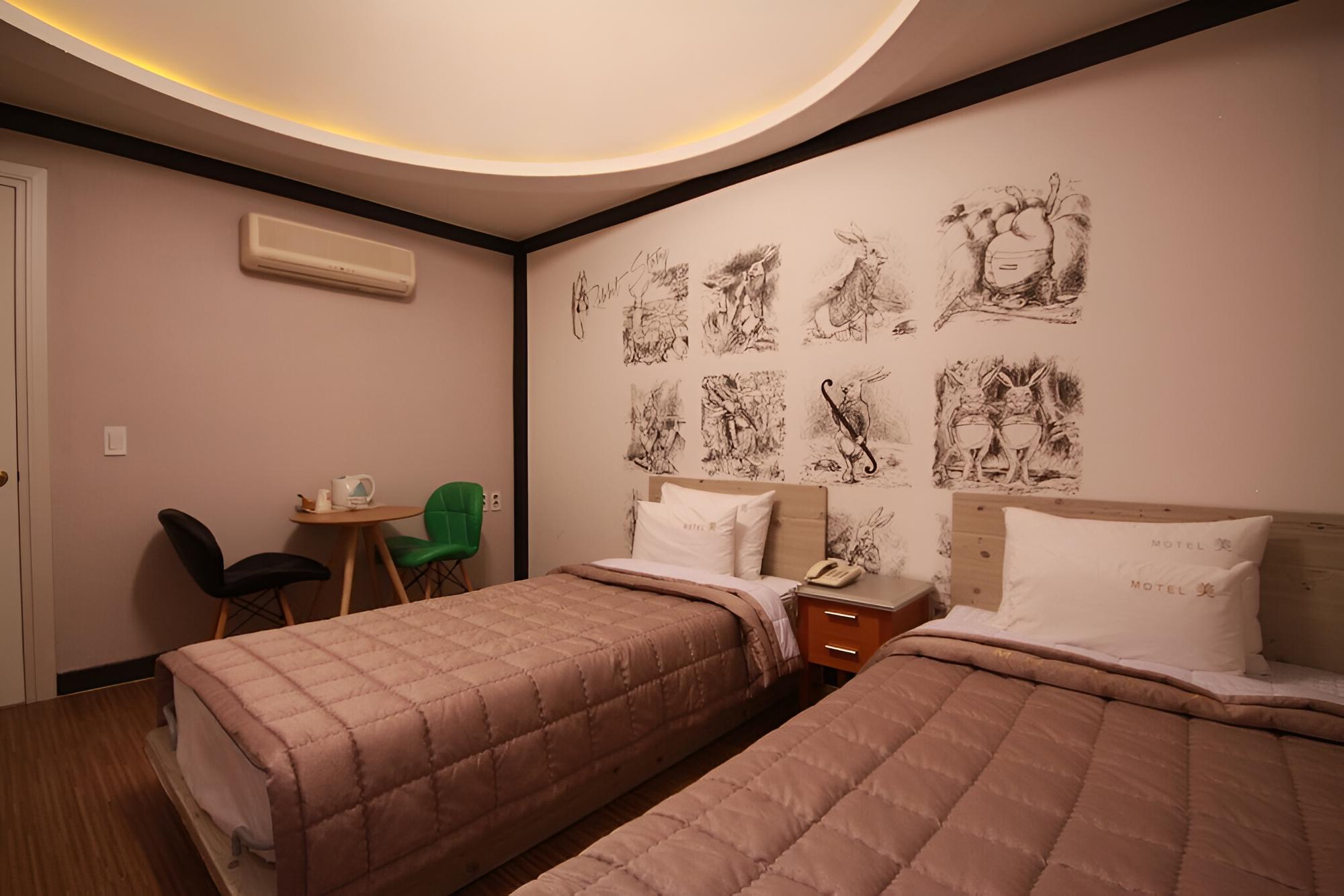 Room (Twin Room) photo 3