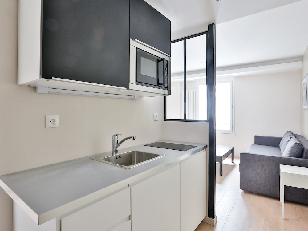 Apartment with Balcony 501 photo 3