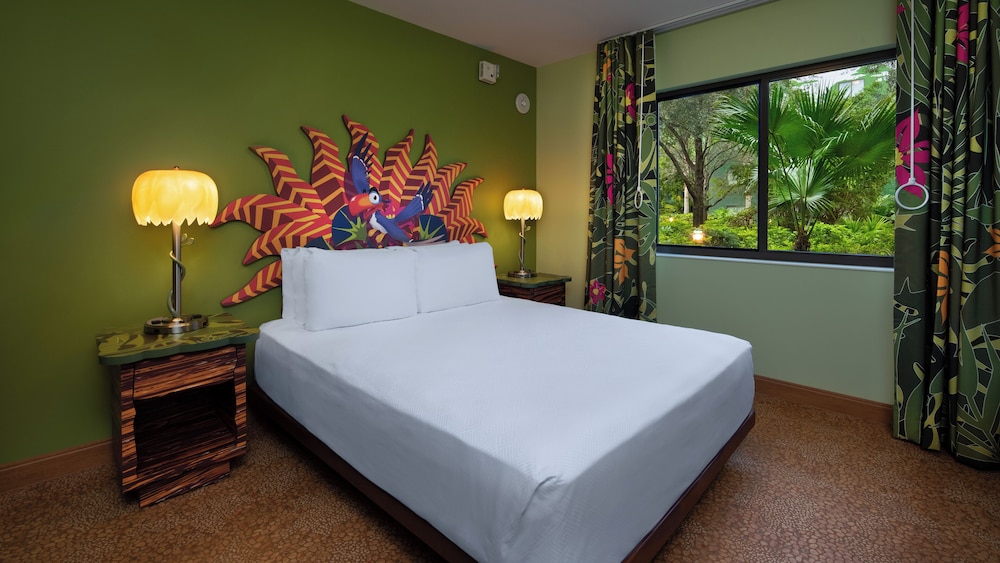 The Lion King Family Suites. Florida special accessible room with option for hearing accessibility. - Photo 4