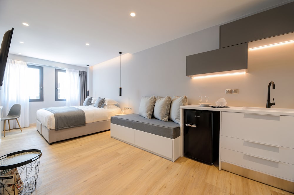 Superior Double or Twin Room photo 3