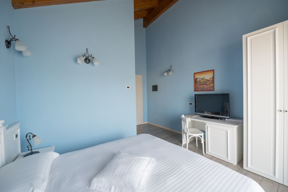 Superior Room, Mountain View photo 3