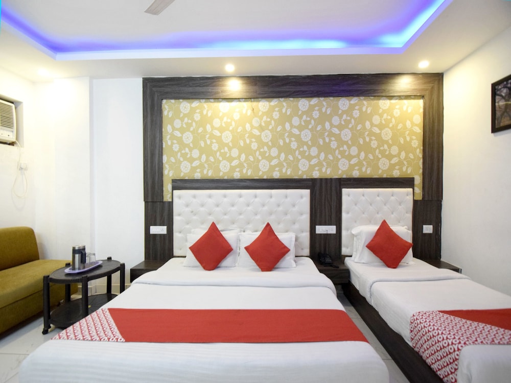 Deluxe Double Or Twin Room, 1 King Bed photo 2