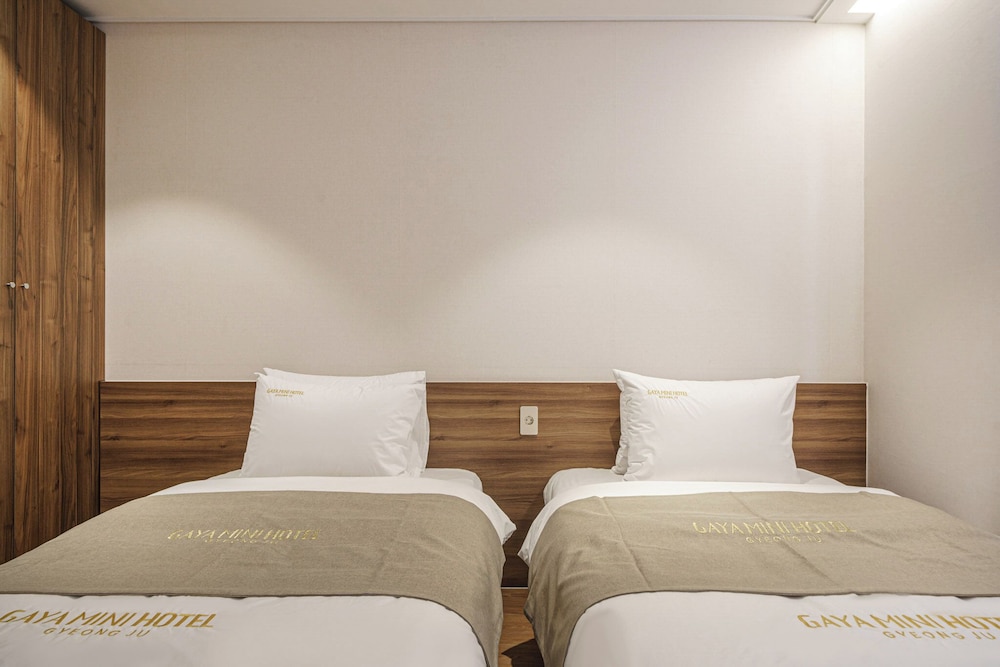 Superior Twin Room, Annex Building - Photo 2
