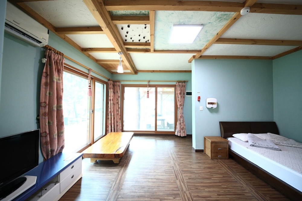 Room (I Windsor 5) photo 1