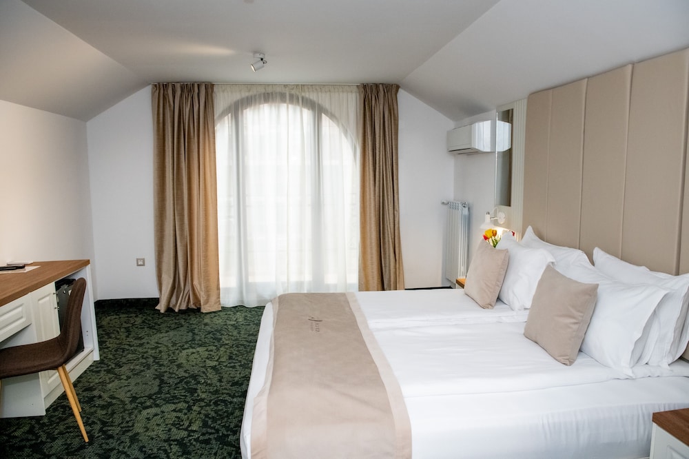 Deluxe Double Room photo 1